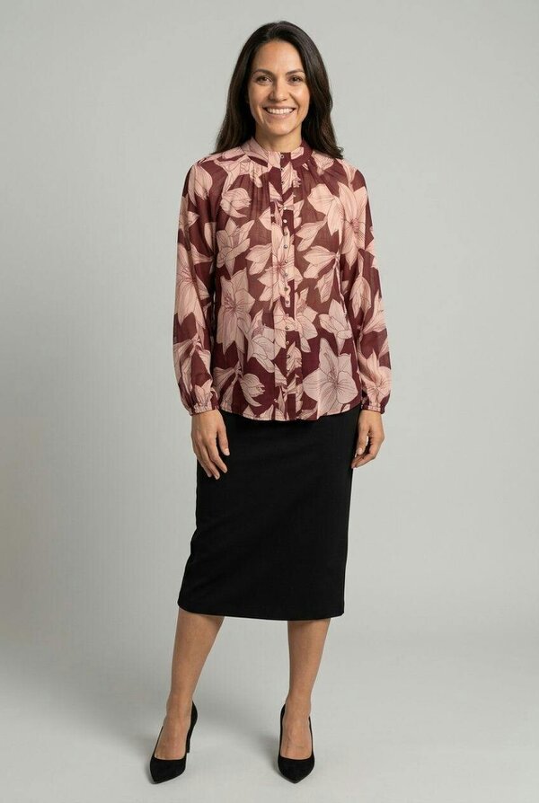 Izabel London Floral Long Sleeve Collarless Shirt