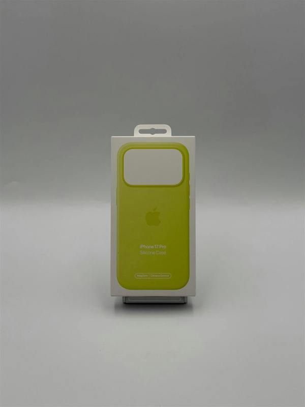 Apple Silicone Case with MagSafe for iPhone 17 Pro 6.3" Neon Yellow A3559 - MGFF4ZM/A