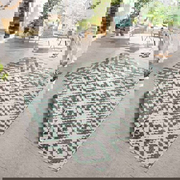 The Rugs Malta Reversible Indoor-Outdoor Rug - Stylish