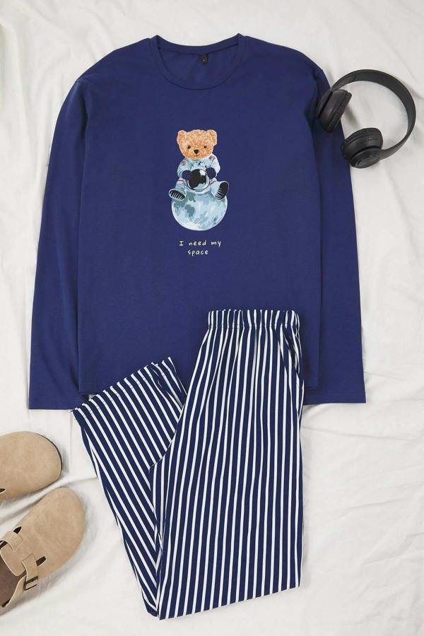 WOVCOR 2-Piece Cotton Long Sleeve Pajama Set with Astronaut Print and Stripe Detail