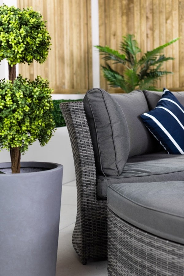 Giardino Delphi 3-in-1 Modular Round Sofa Daybed & Dining Set