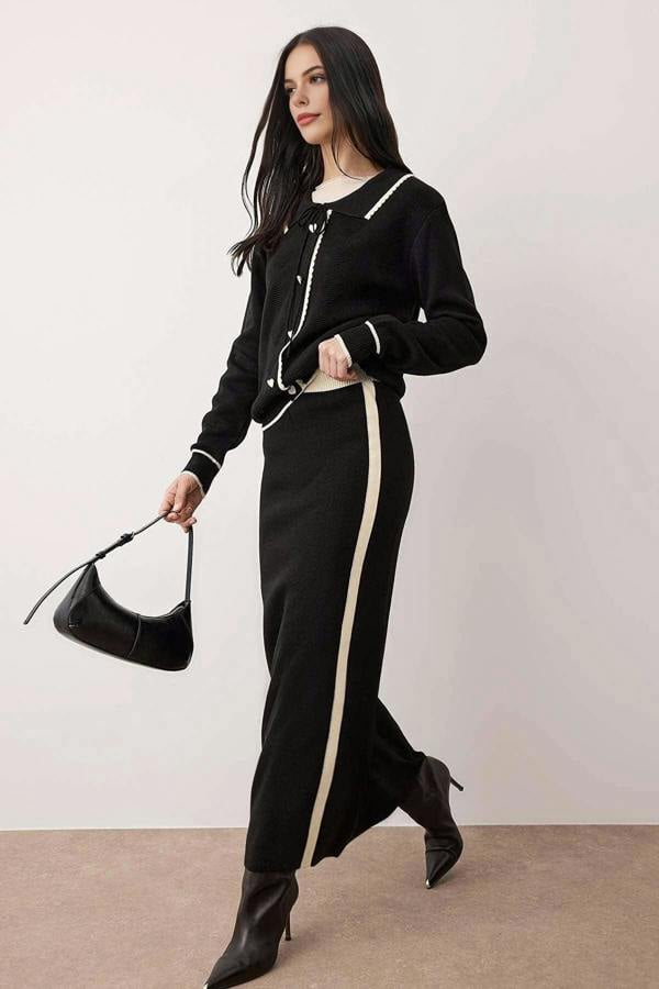 WOVCOR 2-Piece Heart Buttoned Top and Skirt Knit Set