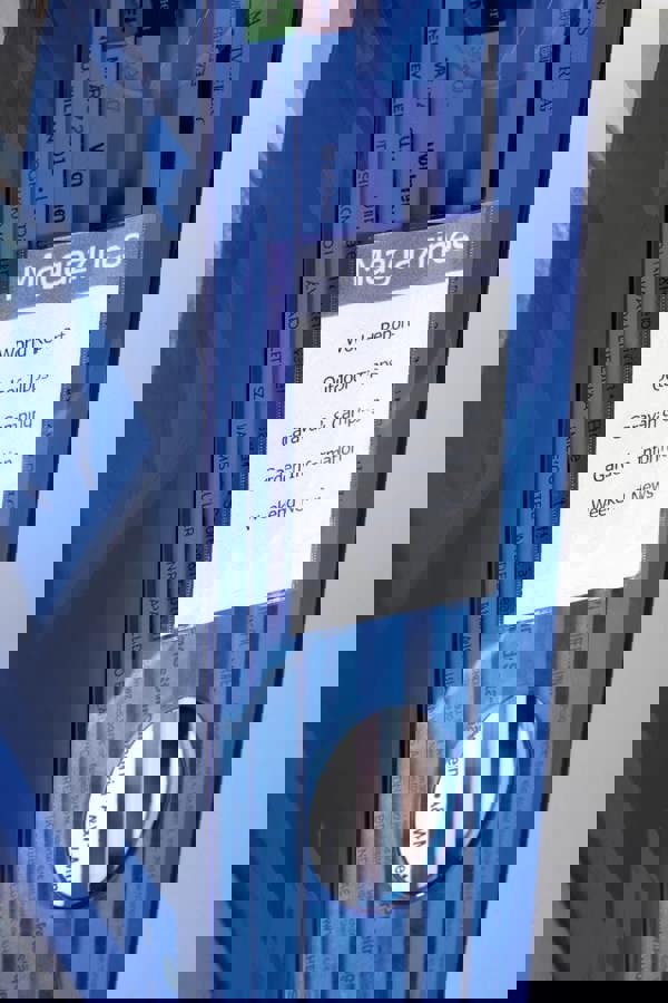 Durable POCKETFIX Self-Adhesive Clear Label Sleeve Pockets | 10 Pack | 32x76mm