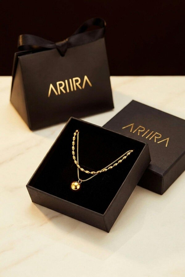 ARIIRA Sable Layered Gold Tone Bead