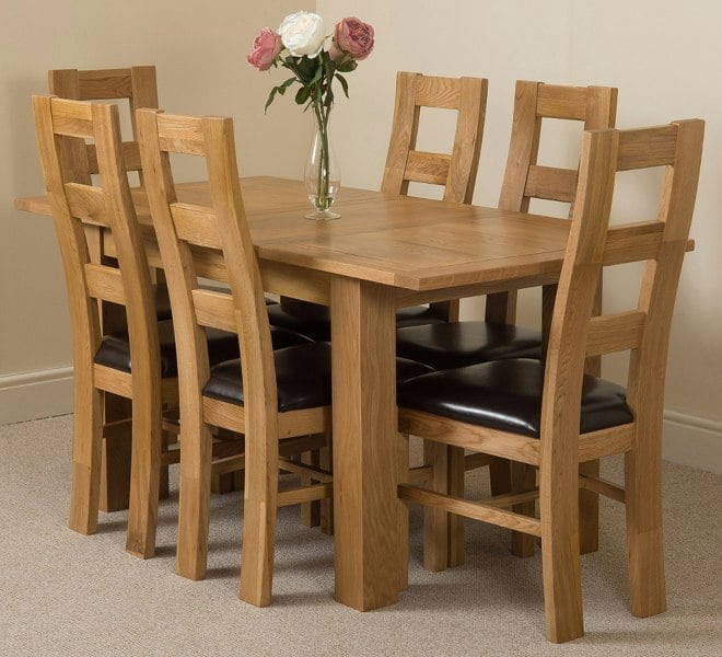 That's Furniture Hampton Small Oak Extending Dining Table with Yale Oak Chairs