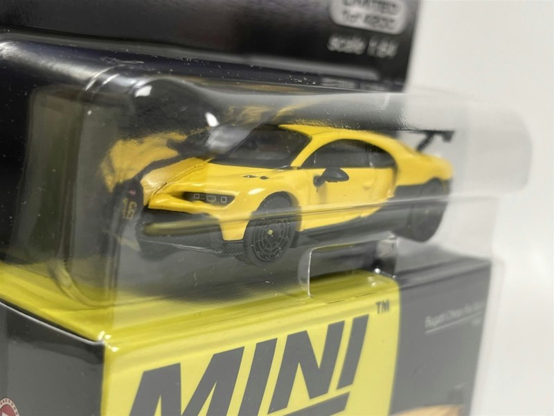 Mini GT Bugatti Chiron Our Sport Yellow LHD 1:64 Scale Mini GT MGT00428MJ