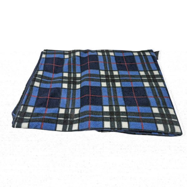 Made in the Mill Water Resistant Cosy Fleece Blanket – Blue Tartan
