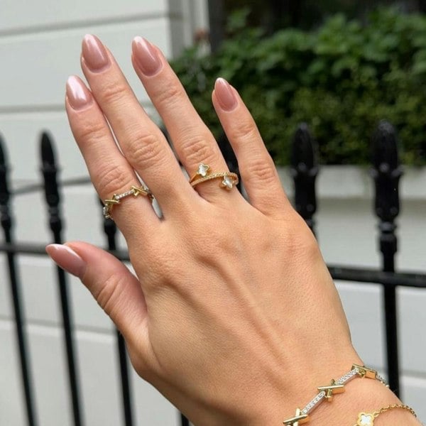 Say It With Kiss Ring - Gold & Silver Plated