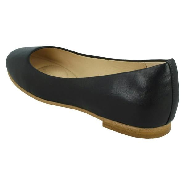 Clarks Ladies Clarks Ballerina Flats Grace Piper