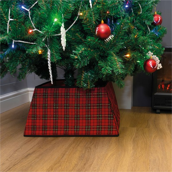 St Helens Christmas Tree Skirt Black and Red Chequered