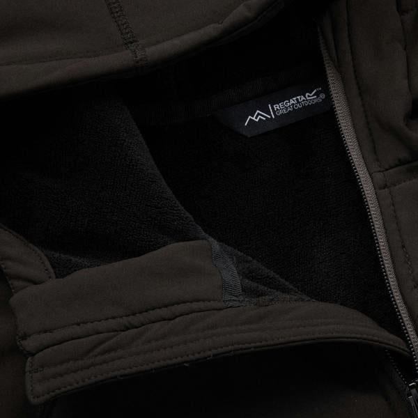 Regatta Mens Ossek Soft Shell Jacket - Black - 