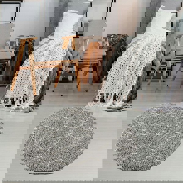 Moroccan Shaggy Grey rug plush rug combines softness, durability