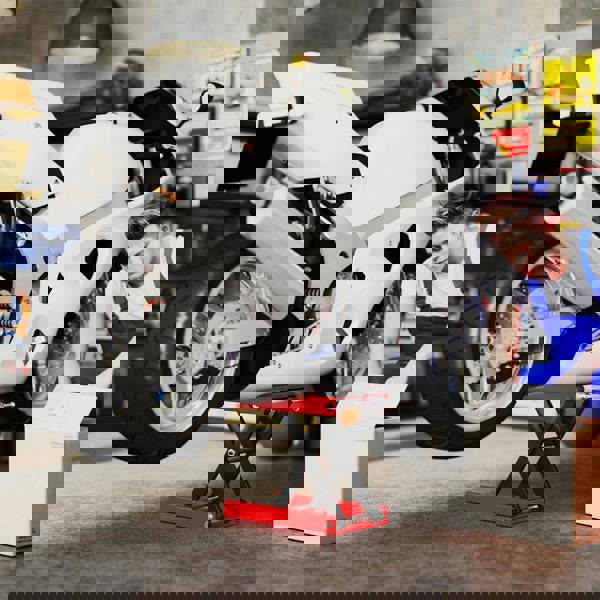 Motorcycle Lift Stand