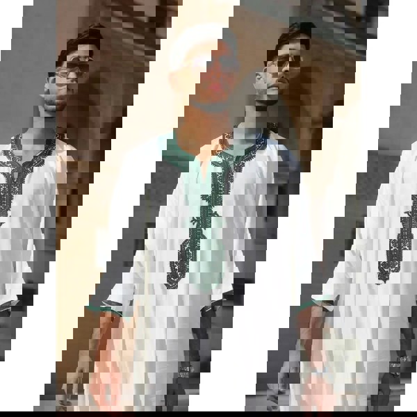 GG008_thobe_White-Green_54, GG008_thobe_White-Green_56, GG008_thobe_White-Green_58, GG008_thobe_White-Green_60, GG008_thobe_White-Green_62