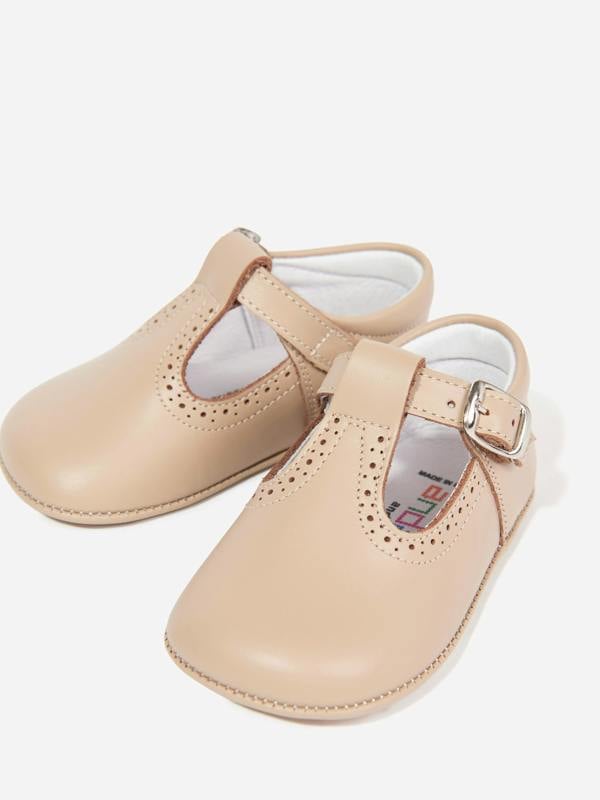 ANDS6001_BROWN_3