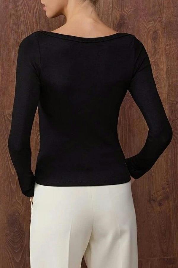 WOVCOR Boat Neck Stretchy Knit Blouse