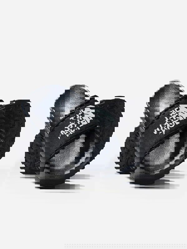 The North Face Kids Base Camp Sliders III in Black