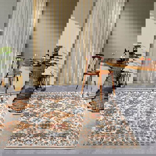 The Rugs Vintage Geometric Indoor-Outdoor Rug