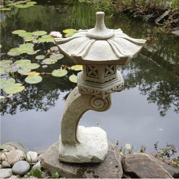 Orienetal Kanji Pagoda