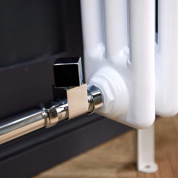 Flode Straight Square Manual Radiator Valve Pack | 15mm x 1/2″ | Chrome