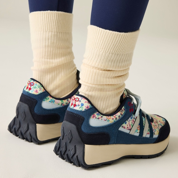 Regatta Womens Cath Kidston Harmony Ditsy Suede Trainers - Cream/Navy