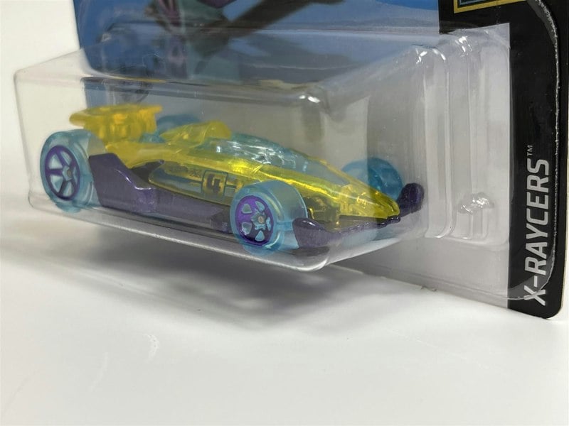 Hot Wheels Carbide X Raycers 1:64 FYF33D520 B2