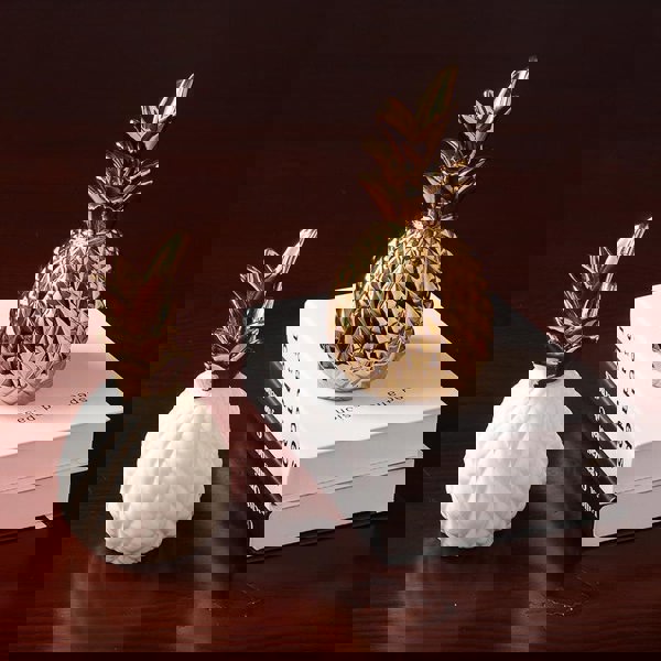 Decoration: Two Pineapples-Weilai Concept-Weilai Concept