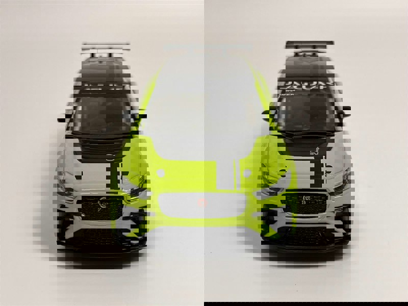 Tayumo Jaguar I Pace E Trophy LHD Green 1:36 Tayumo 36100025