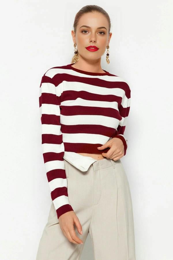 WOVCOR Crop Striped Knit Sweater