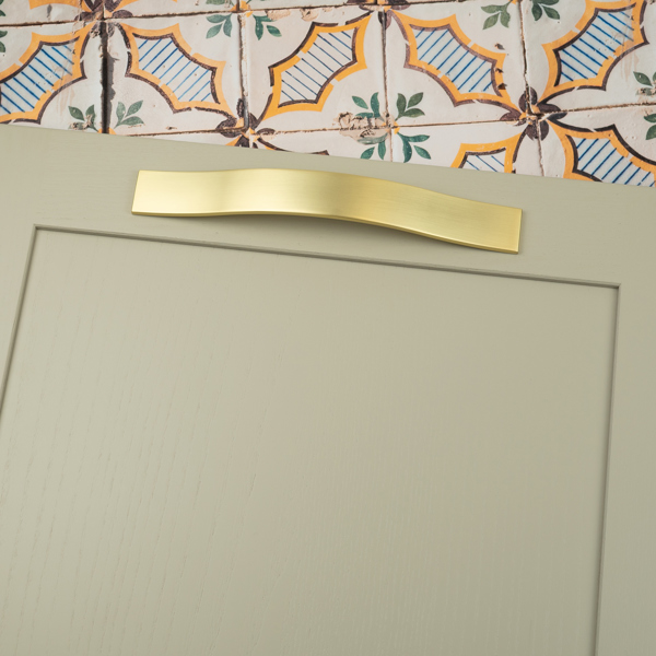 Handle & Home 160mm Brushed Brass Strap Handle