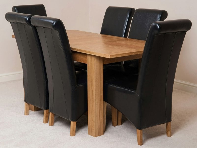 That's Furniture Hampton Small Oak Extending Dining Table with Montana Leather Chairs