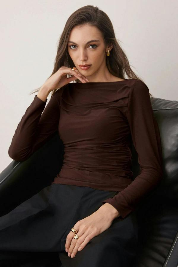 Hoxton Gal Boat Neck Draped Fitted Stretch Knit Blouse