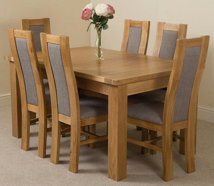 That's Furniture Seattle Oak Extending Dining Table with Stanford Oak Chairs