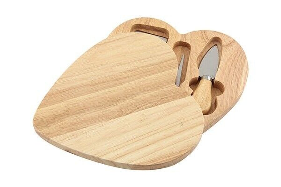 Diletto Gifts Rubberwood Heart Shaped Cheese Board with 3 Piece Accessory Set