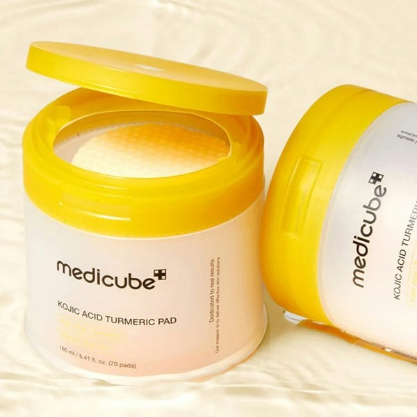 medicube Kojic Acid Turmeric Pad | Atelier De Glow UK