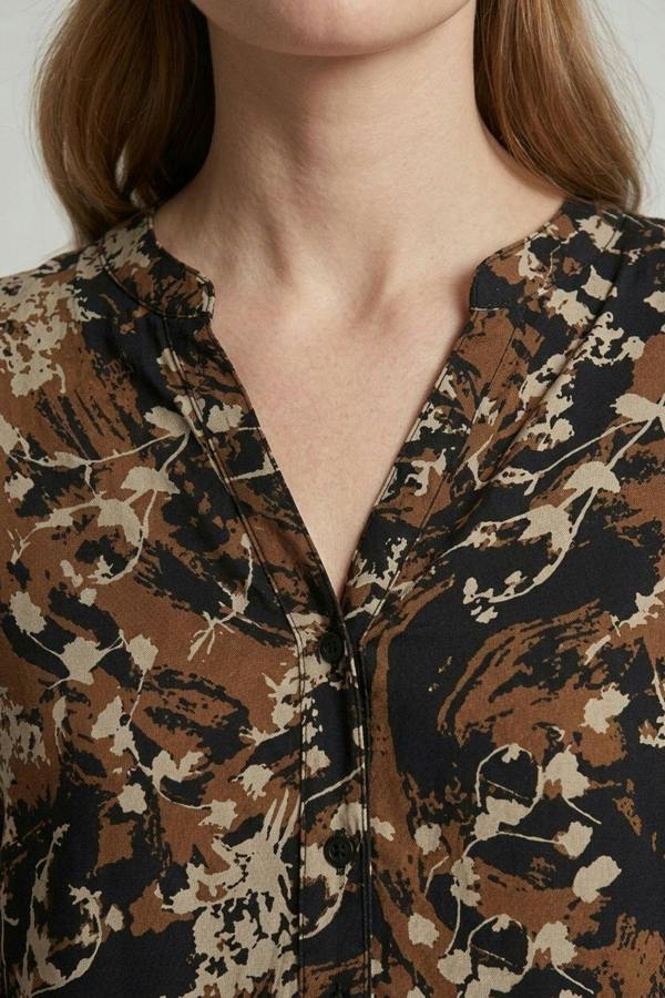 Navy | Printed V-Neck 3/4 Sleeve Relaxed Blouse