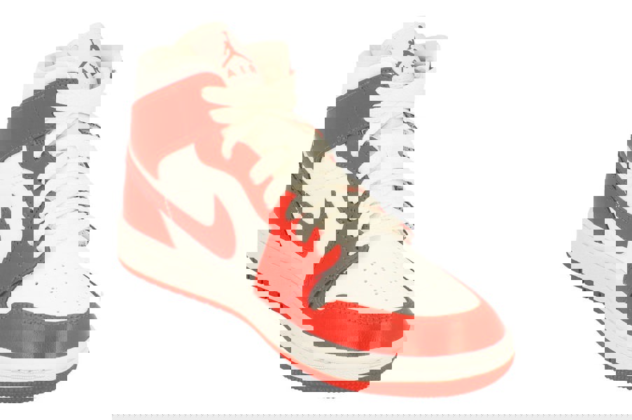 Nike Womens Air Jordan 1 Mid Trainers Bq6472  116 - White Habanero Red White 116 - Photo 3