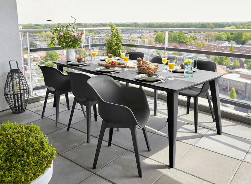 Norfolk Leisure Keter Lima Table with Akola Chairs