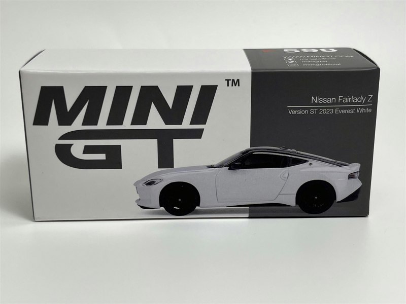 Mini GT Nissan Fairlady Z Version ST 2023 Everest White RHD 1:64 Scale Mini GT MGT00598R