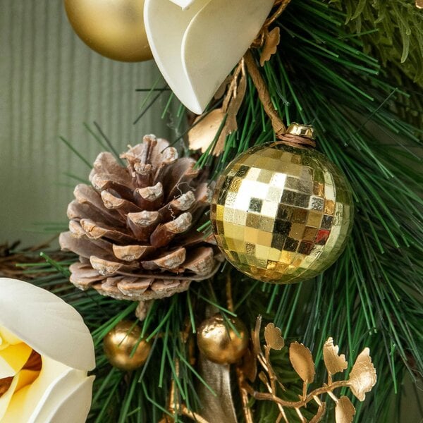 Samuel Alexander 40cm Champagne Magnolia Decorated Christmas Wreath