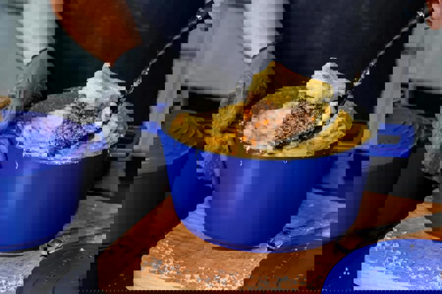 MasterClass 5L Cast Aluminium Casserole Dish with Lid, Electric Blue, 28cm