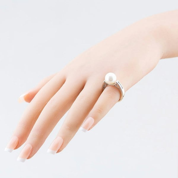 T. H. Baker Sterling Silver 11mm Fresh Water Pearl Cubic Zirconia Ring ROW70009FW K