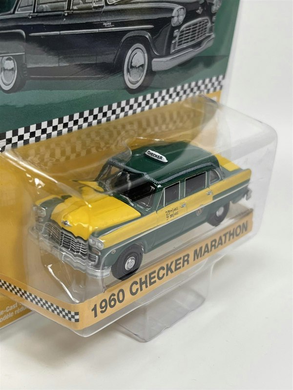 Greenlight 1960 Checker Marathon 60th Anniversary Checker 1:64 Scale 28060C