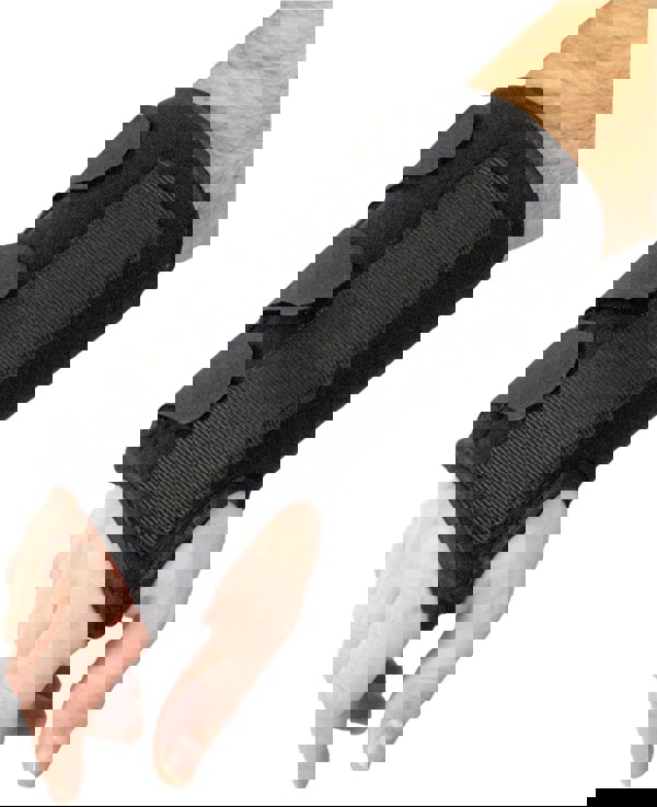 Aidapt Wrist Brace Right Hand Medium