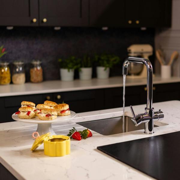 Flode Vier | 4 in 1 Instant Boiling & Filtered Cold Water Tap | Polished Chrome Finish