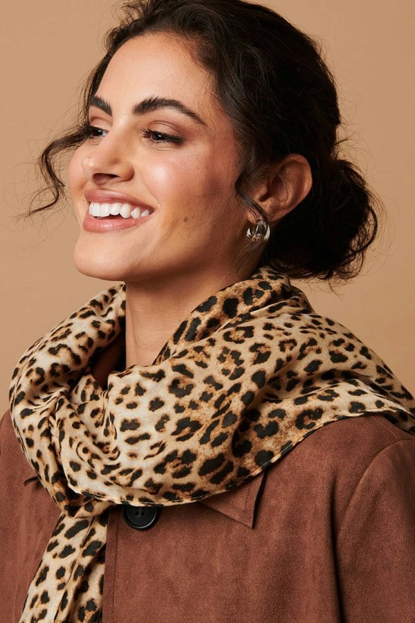Brown | Animal Printed Relaxed Shawl Scarf
