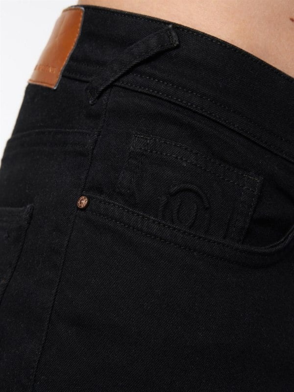 Duck and Cover Overburg Tapered Jeans Black