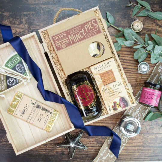 Heather and Bale Blacksmiths After Dinner Hamper