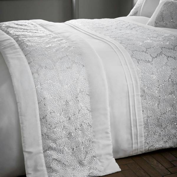 Rouen White Quilted Runner 50x220cm