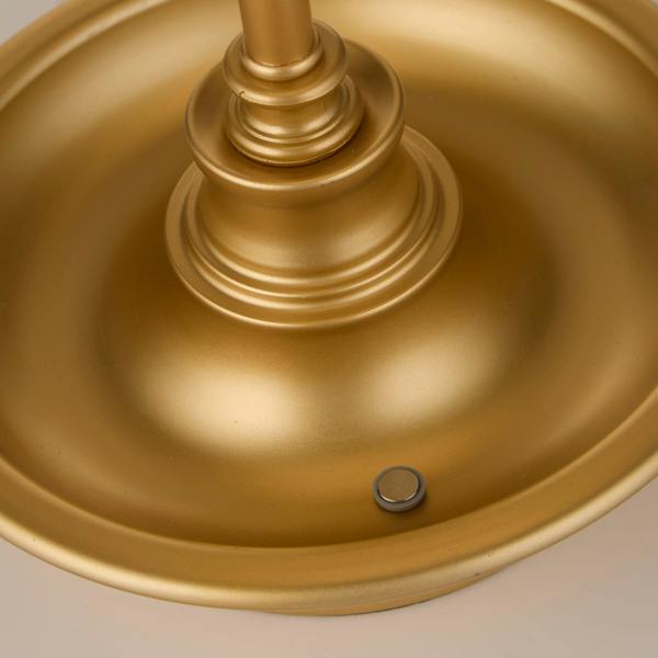 Lighting Collection Traditional Brass Table Lamp with Soft Pleated Shade